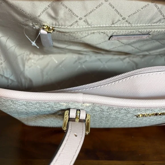 💕2pc Michael Kors Jet set tote bag and wallet - Picture 8 of 10